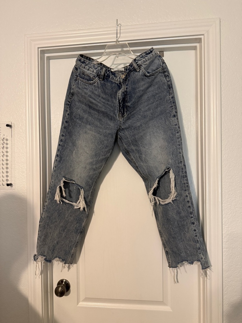 Women's Distressed Boyfriend Jeans - Washed Black